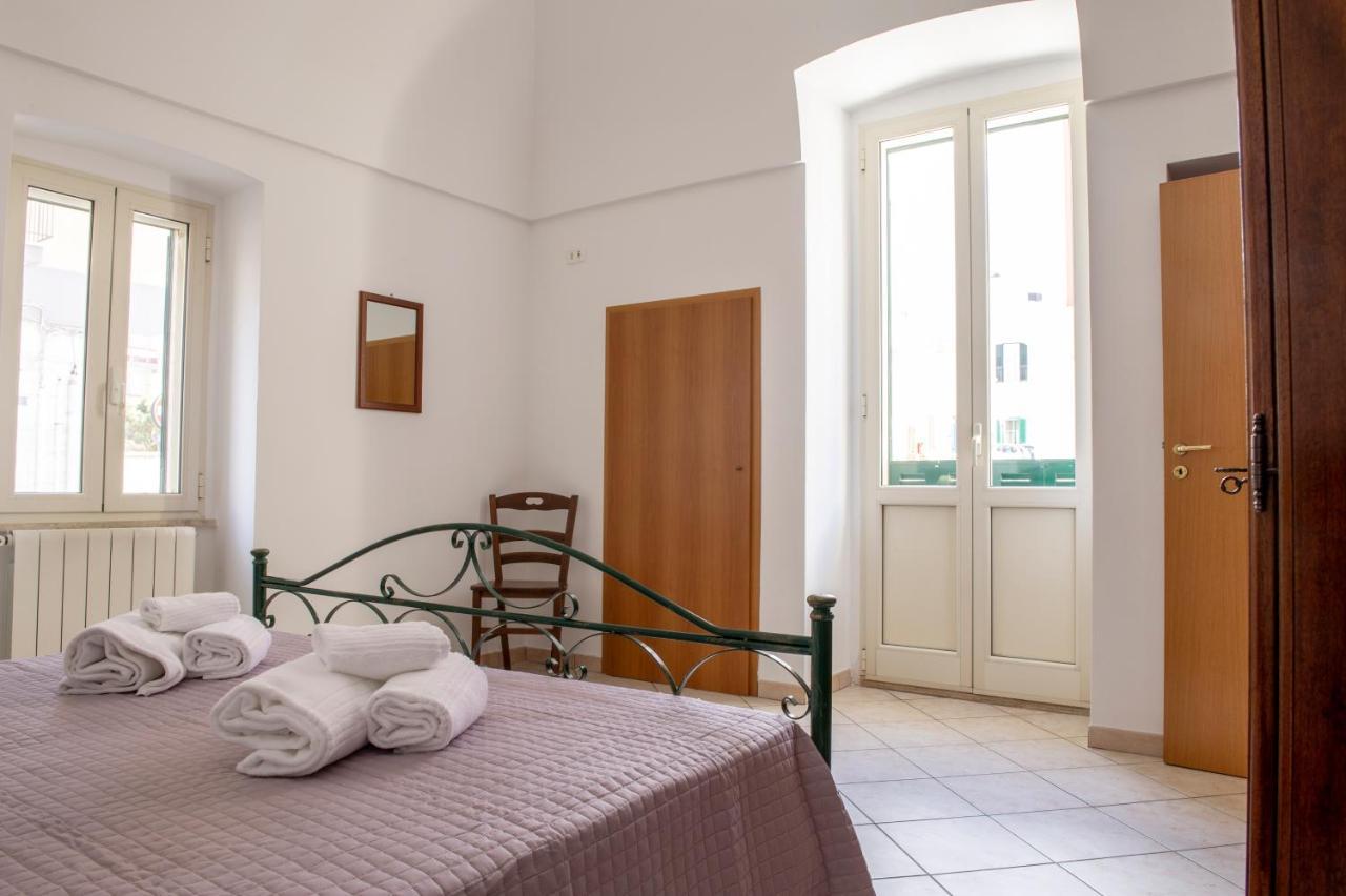 Апартаменты Casa Mazzini Монополи Экстерьер фото
